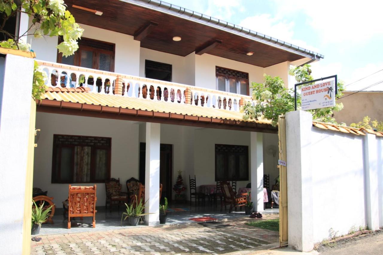Guesthouse Kind And Love Hikkaduwa Bagian luar foto