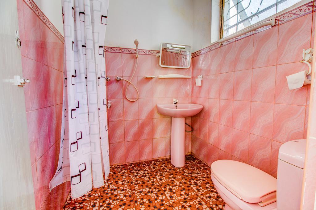 Guesthouse Kind And Love Hikkaduwa Bagian luar foto